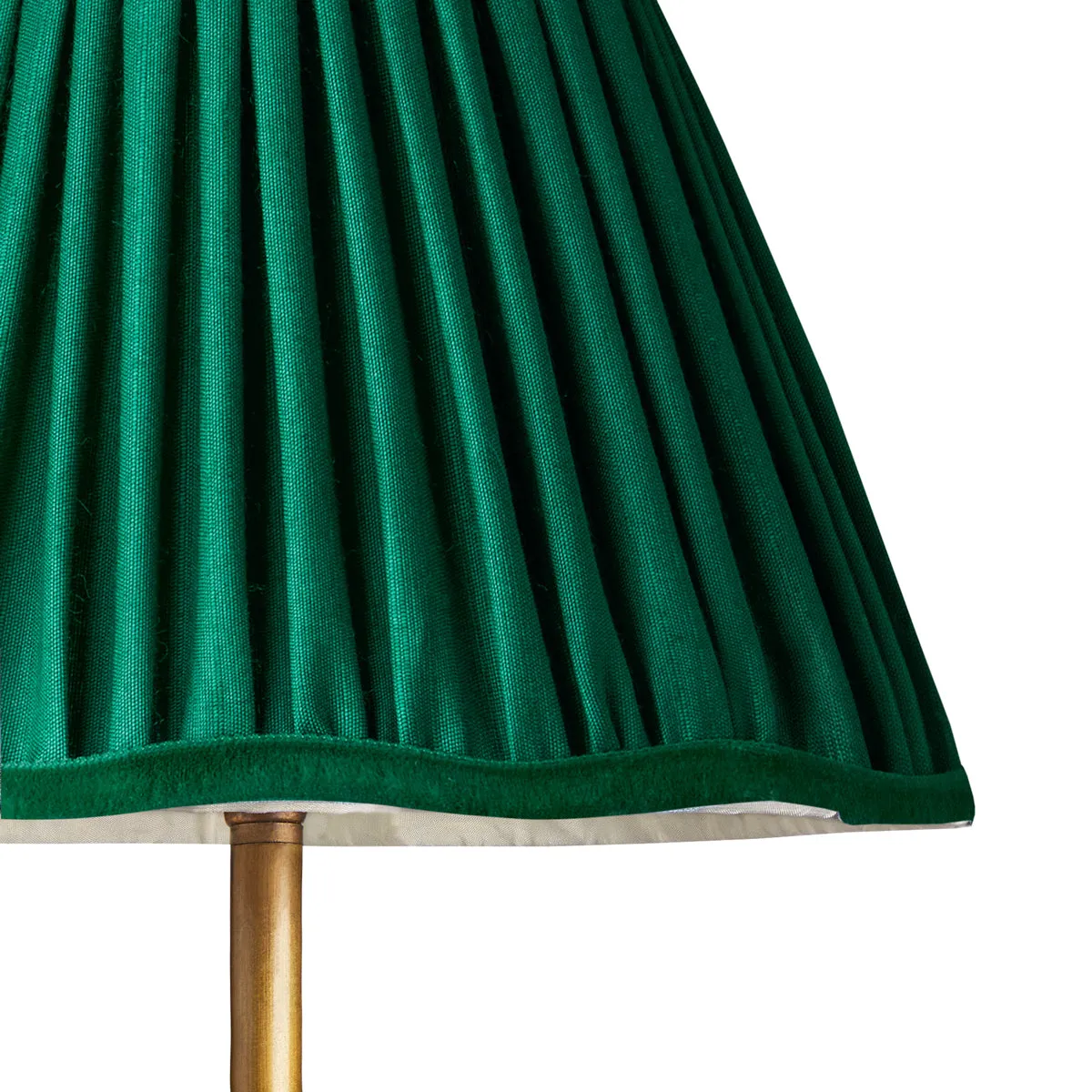 16cm scalloped shade in Emerald silk with velvet tape