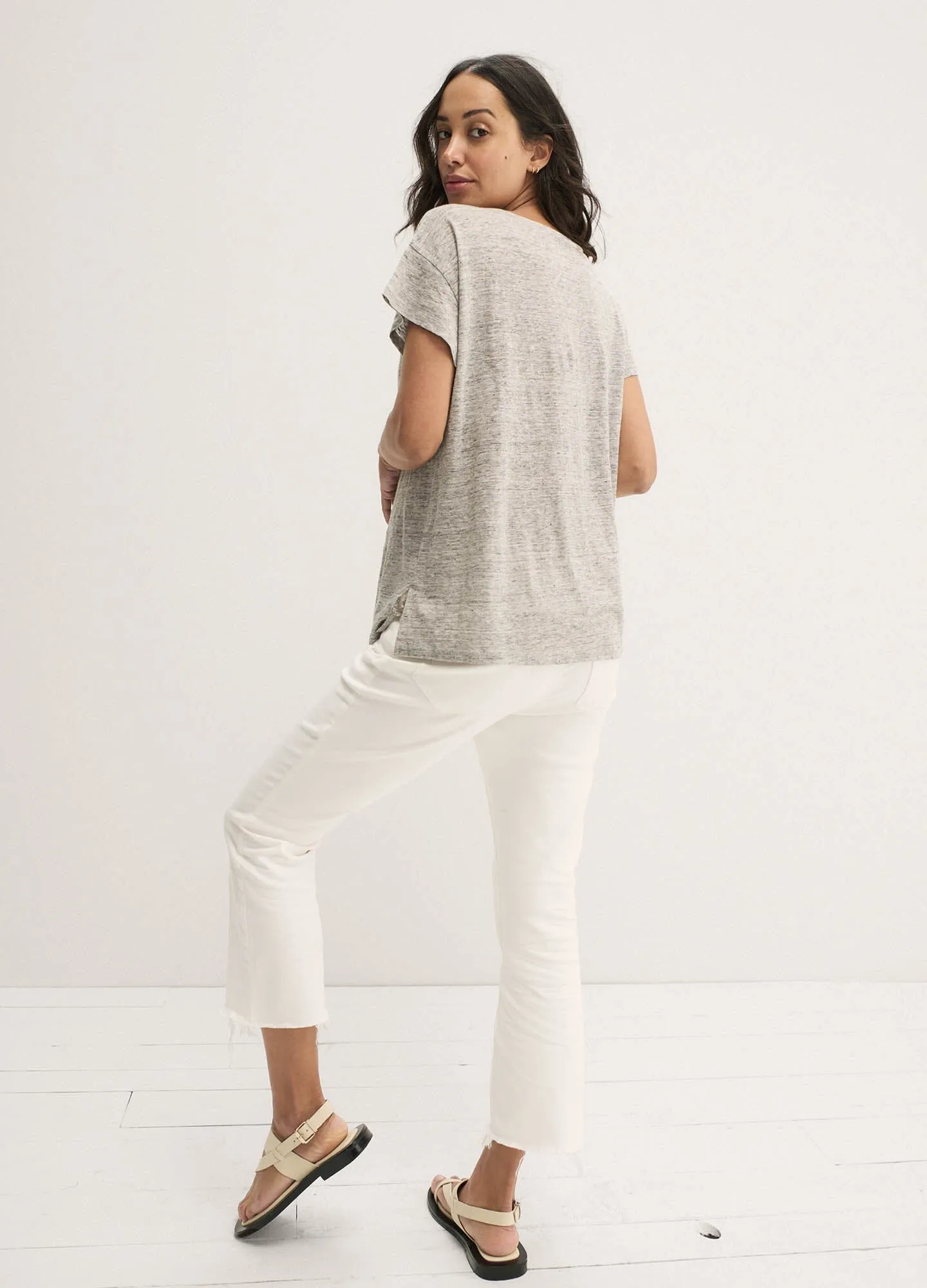 The Everyday Linen Tee